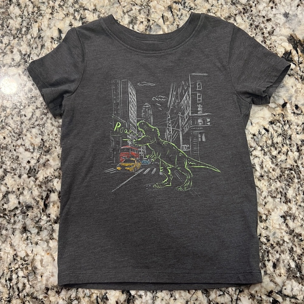 Boys Cat & Jack Dinosaur t-shirt sz 3t